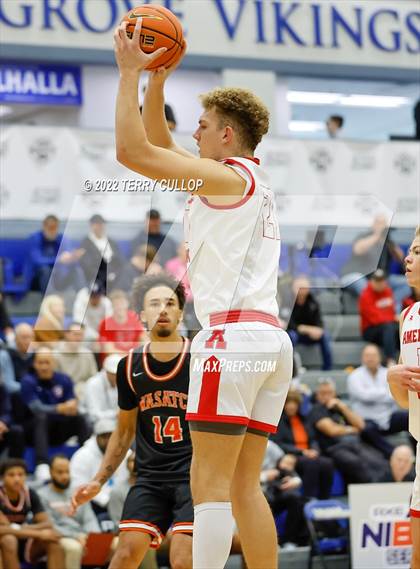 Thumbnail 2 in Wasatch Academy vs. American Fork (5 for the Fight Hoopfest) photogallery.