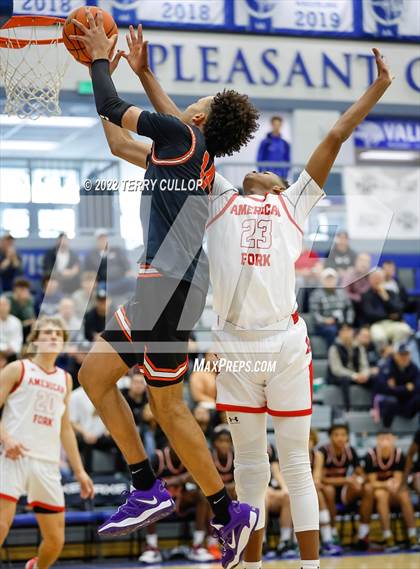 Thumbnail 3 in Wasatch Academy vs. American Fork (5 for the Fight Hoopfest) photogallery.