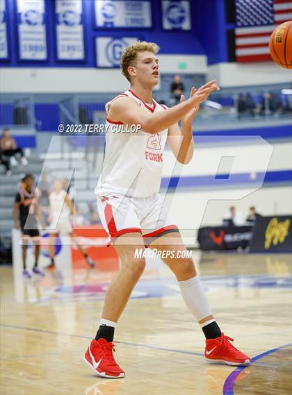 Thumbnail 2 in Wasatch Academy vs. American Fork (5 for the Fight Hoopfest) photogallery.