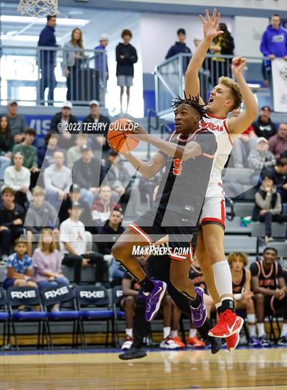 Thumbnail 3 in Wasatch Academy vs. American Fork (5 for the Fight Hoopfest) photogallery.