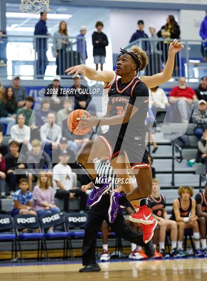 Thumbnail 3 in Wasatch Academy vs. American Fork (5 for the Fight Hoopfest) photogallery.