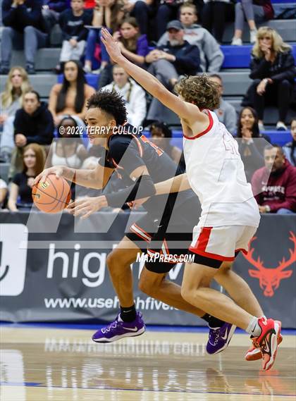 Thumbnail 3 in Wasatch Academy vs. American Fork (5 for the Fight Hoopfest) photogallery.