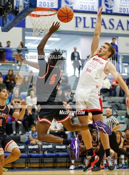 Thumbnail 3 in Wasatch Academy vs. American Fork (5 for the Fight Hoopfest) photogallery.