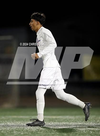 Thumbnail 1 in Sunnyside vs Salpointe Catholic (Brandon Bean Soccer Tournament) photogallery.