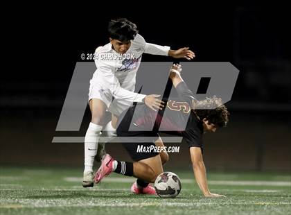 Thumbnail 2 in Sunnyside vs Salpointe Catholic (Brandon Bean Soccer Tournament) photogallery.