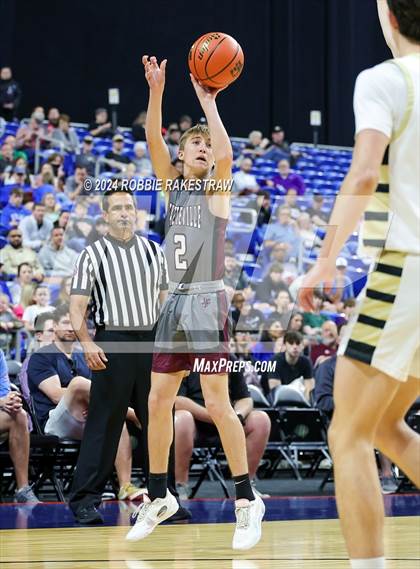 Thumbnail 1 in Fayetteville @ Jayton (UIL 1A Basketball Semifinal) photogallery.