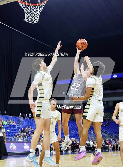 Thumbnail 2 in Fayetteville @ Jayton (UIL 1A Basketball Semifinal) photogallery.