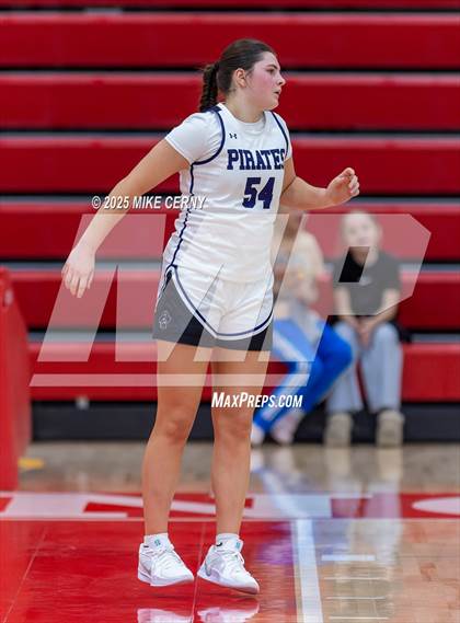Thumbnail 3 in St. James Academy vs. Piper (Tonganoxie Invitational Tournament) photogallery.