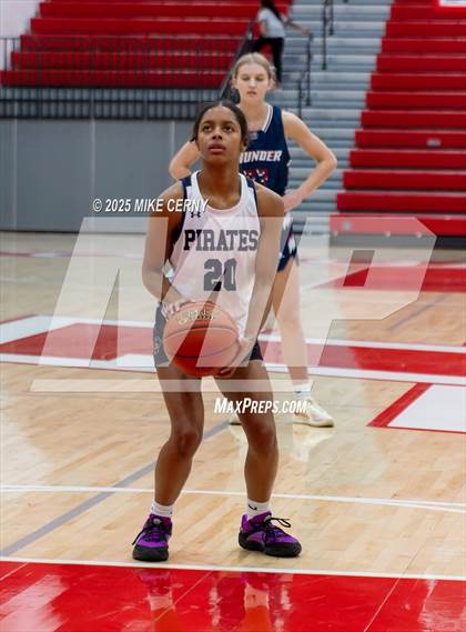Thumbnail 3 in St. James Academy vs. Piper (Tonganoxie Invitational Tournament) photogallery.