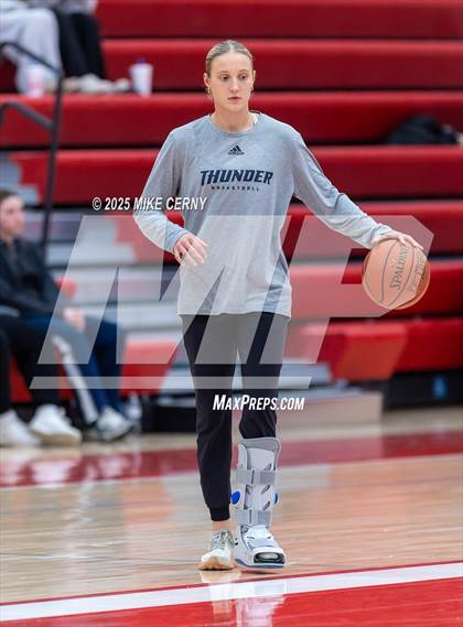 Thumbnail 1 in St. James Academy vs. Piper (Tonganoxie Invitational Tournament) photogallery.