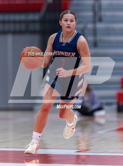 Thumbnail 1 in St. James Academy vs. Piper (Tonganoxie Invitational Tournament) photogallery.