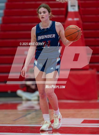 Thumbnail 3 in St. James Academy vs. Piper (Tonganoxie Invitational Tournament) photogallery.