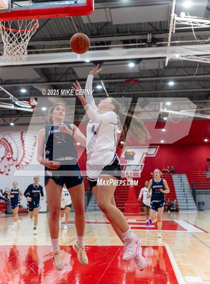 Thumbnail 2 in St. James Academy vs. Piper (Tonganoxie Invitational Tournament) photogallery.