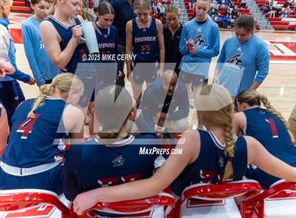 Thumbnail 3 in St. James Academy vs. Piper (Tonganoxie Invitational Tournament) photogallery.