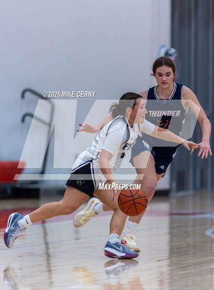 Thumbnail 3 in St. James Academy vs. Piper (Tonganoxie Invitational Tournament) photogallery.