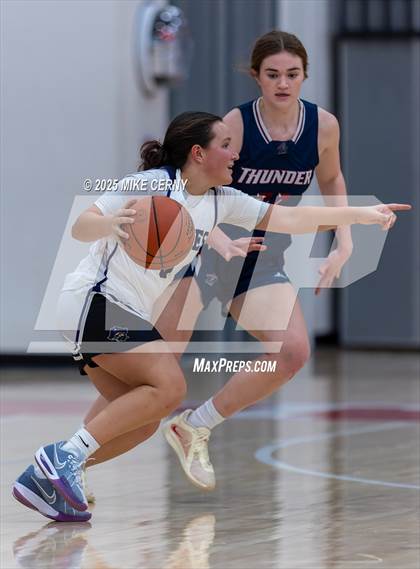 Thumbnail 1 in St. James Academy vs. Piper (Tonganoxie Invitational Tournament) photogallery.