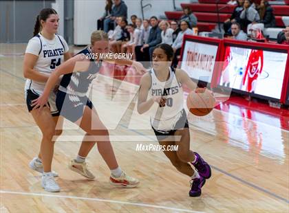 Thumbnail 1 in St. James Academy vs. Piper (Tonganoxie Invitational Tournament) photogallery.