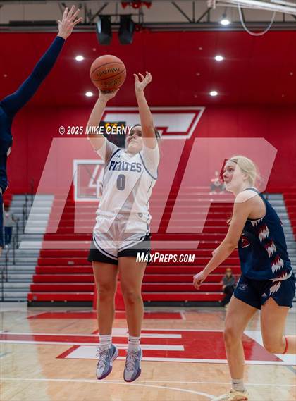 Thumbnail 2 in St. James Academy vs. Piper (Tonganoxie Invitational Tournament) photogallery.
