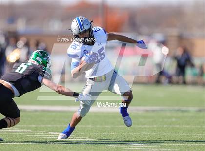 Thumbnail 3 in Centennial @ Azle (UIL Class 5A Division 1 Bi-District Playoff) photogallery.