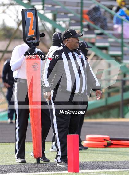 Thumbnail 1 in Centennial @ Azle (UIL Class 5A Division 1 Bi-District Playoff) photogallery.