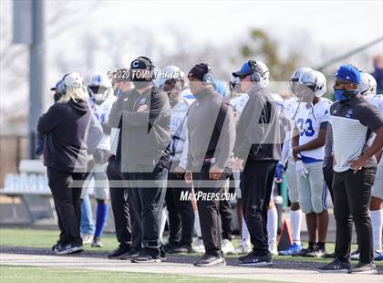 Thumbnail 3 in Centennial @ Azle (UIL Class 5A Division 1 Bi-District Playoff) photogallery.