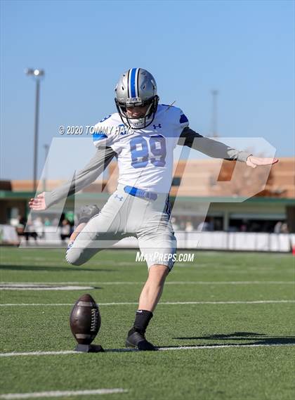 Thumbnail 1 in Centennial @ Azle (UIL Class 5A Division 1 Bi-District Playoff) photogallery.