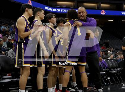 Thumbnail 2 in Half Moon Bay vs. Valencia (CIF State D4 Final) photogallery.