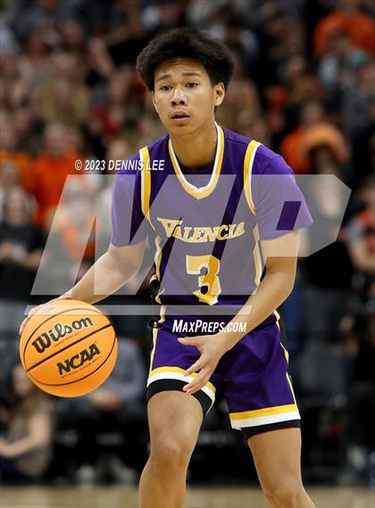Thumbnail 2 in Half Moon Bay vs. Valencia (CIF State D4 Final) photogallery.