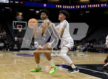 Thumbnail 3 in Half Moon Bay vs. Valencia (CIF State D4 Final) photogallery.