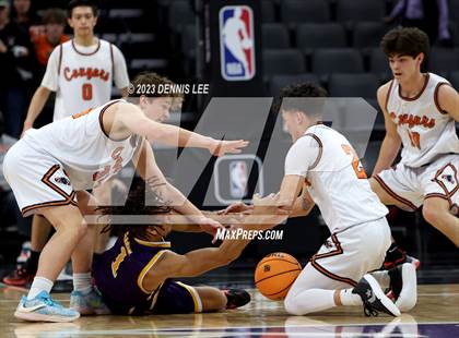Thumbnail 2 in Half Moon Bay vs. Valencia (CIF State D4 Final) photogallery.