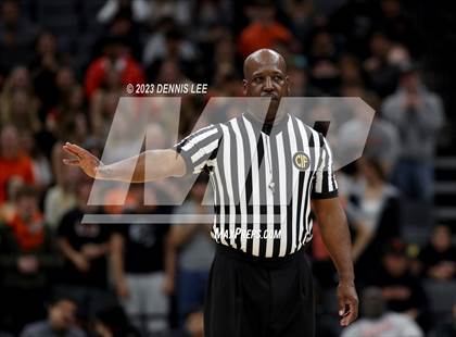 Thumbnail 3 in Half Moon Bay vs. Valencia (CIF State D4 Final) photogallery.