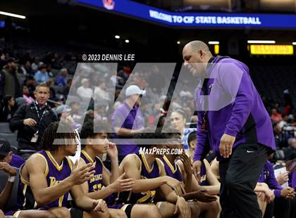 Thumbnail 3 in Half Moon Bay vs. Valencia (CIF State D4 Final) photogallery.