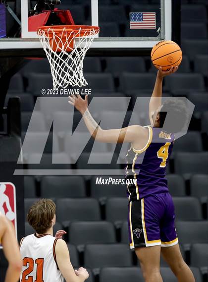 Thumbnail 3 in Half Moon Bay vs. Valencia (CIF State D4 Final) photogallery.
