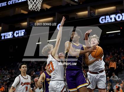 Thumbnail 2 in Half Moon Bay vs. Valencia (CIF State D4 Final) photogallery.