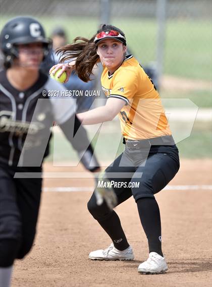 Thumbnail 2 in Canyon @ Foothill photogallery.