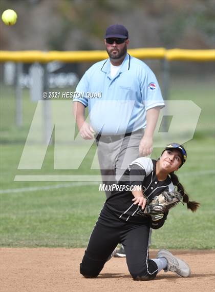 Thumbnail 1 in Canyon @ Foothill photogallery.