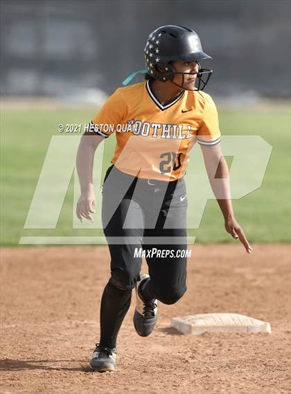 Thumbnail 3 in Canyon @ Foothill photogallery.