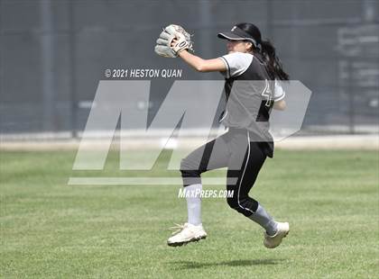Thumbnail 2 in Canyon @ Foothill photogallery.