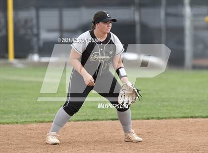 Thumbnail 2 in Canyon @ Foothill photogallery.