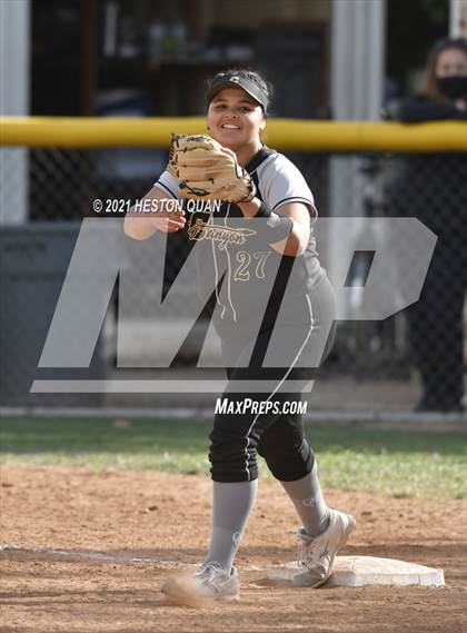 Thumbnail 3 in Canyon @ Foothill photogallery.