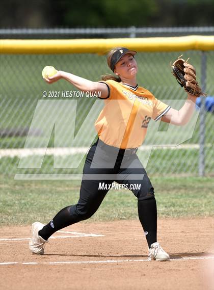 Thumbnail 2 in Canyon @ Foothill photogallery.