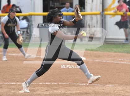 Thumbnail 1 in Canyon @ Foothill photogallery.