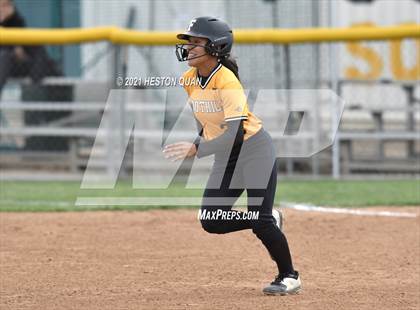 Thumbnail 1 in Canyon @ Foothill photogallery.