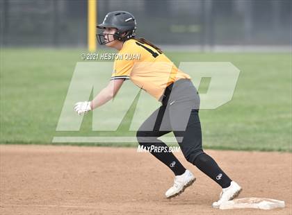 Thumbnail 3 in Canyon @ Foothill photogallery.
