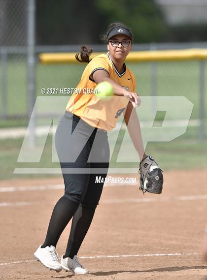 Thumbnail 2 in Canyon @ Foothill photogallery.