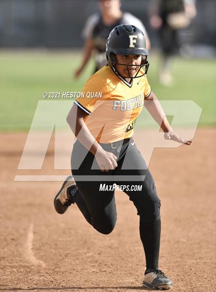 Thumbnail 1 in Canyon @ Foothill photogallery.