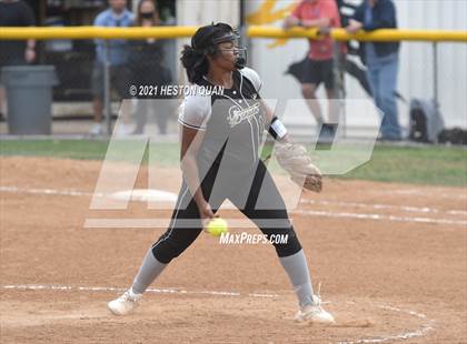 Thumbnail 2 in Canyon @ Foothill photogallery.