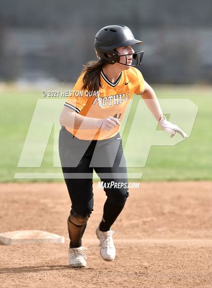 Thumbnail 2 in Canyon @ Foothill photogallery.