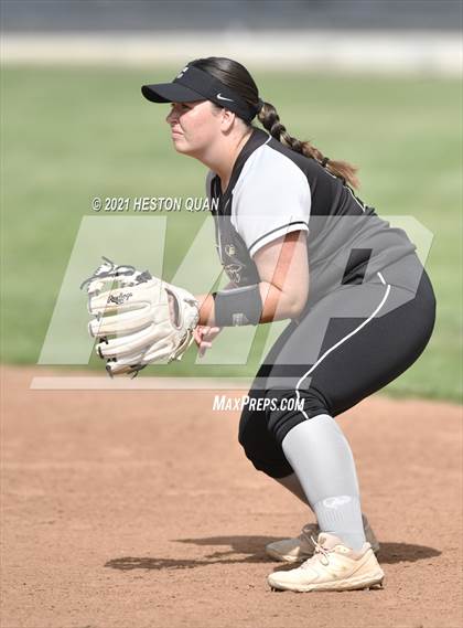 Thumbnail 3 in Canyon @ Foothill photogallery.
