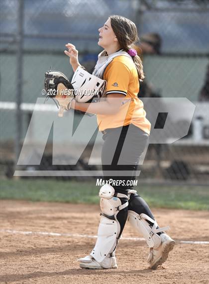 Thumbnail 2 in Canyon @ Foothill photogallery.
